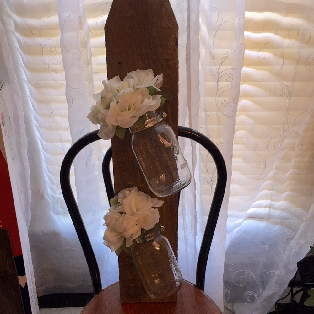 Hand Crafted-Mason jar porch leaner with faux flowers